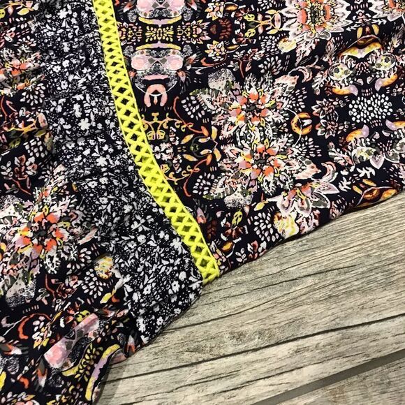 Girls’ Gorgeous floral maxi dress - Picture 4 of 12